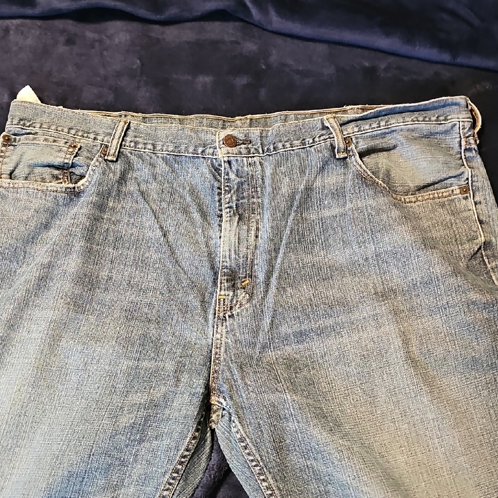 Levi's Classic Denim Relaxed Jeans